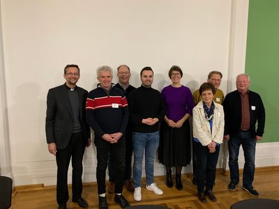 v.l.n.r. Domkapitular Thomas Renze (geistlicher Assistent),  Dr. Norbert Zander, Christoph Heigel, Patryk Windhövel (stellvertretender Vorsitzender), Stefanie Klee (Vorsitzende), Mechthild Struß, Egon Schütz und Roland Schippany 